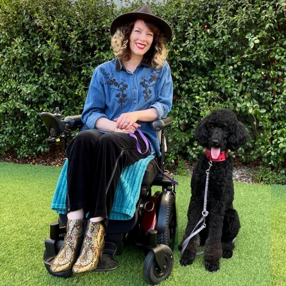 Meet your Posher, Jennifer - Picture 3 of 3